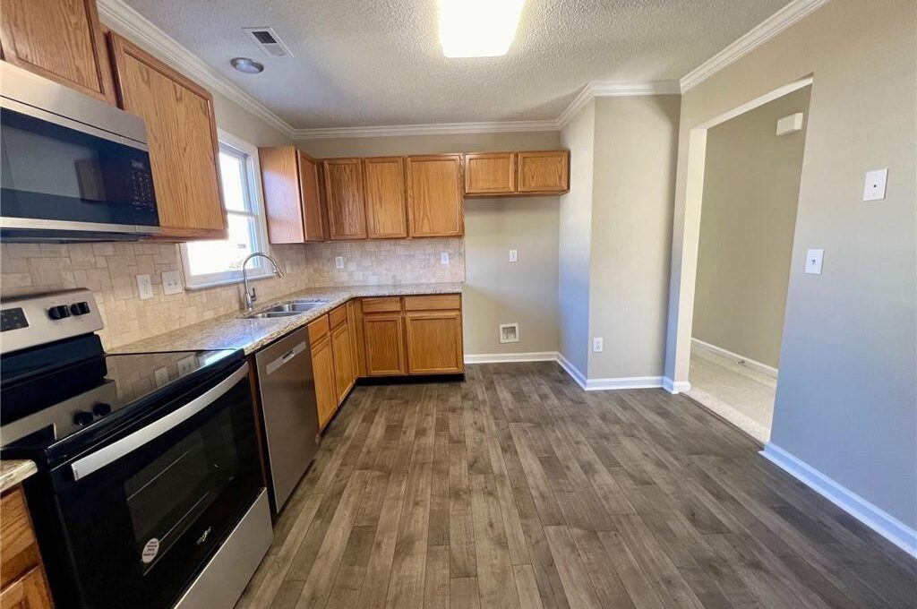 Kitchen 2