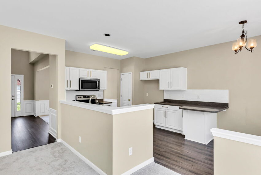 3428 Silverlake Ct-20