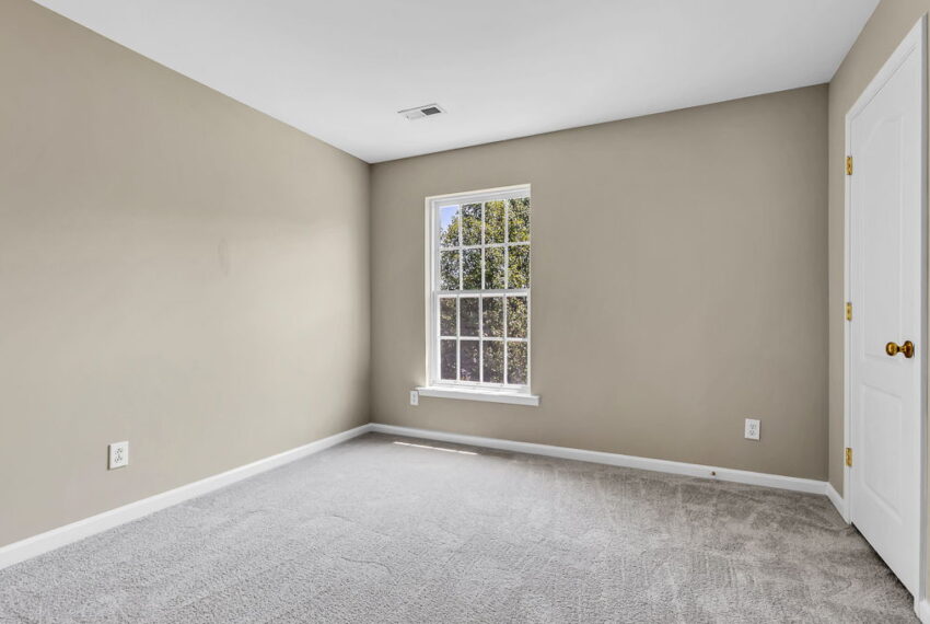 3428 Silverlake Ct-34