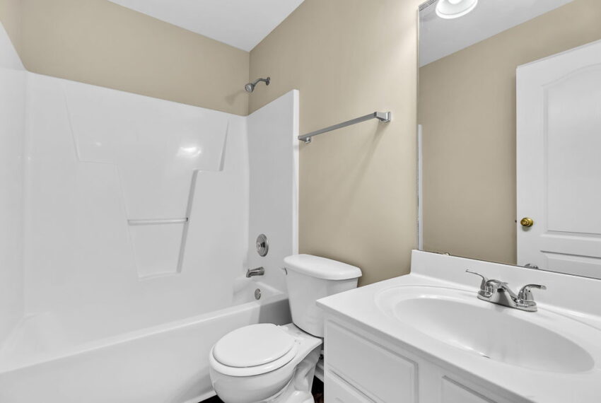 3428 Silverlake Ct-38