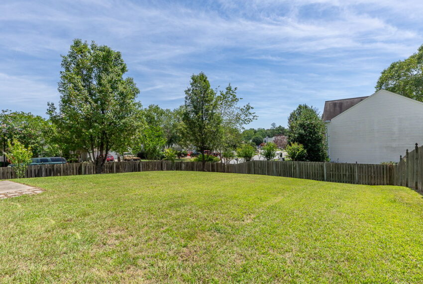 3428 Silverlake Ct-40