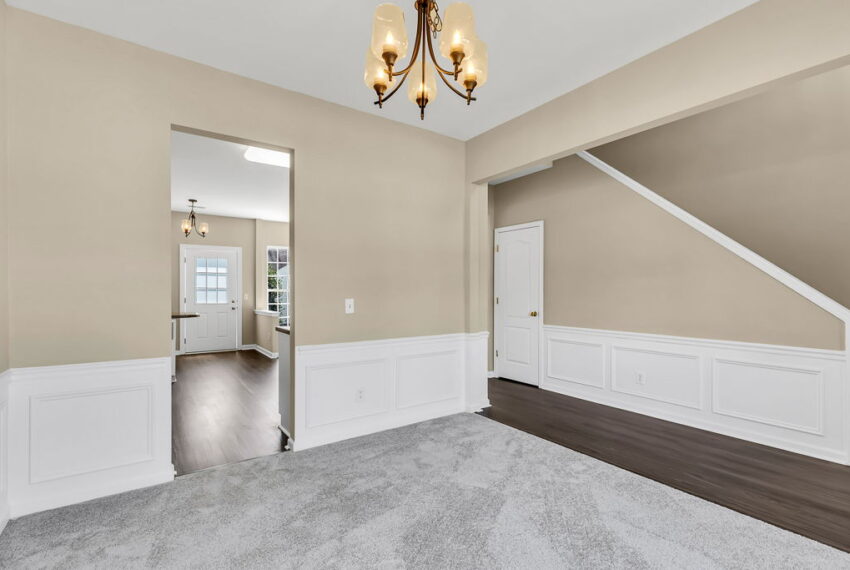 3428 Silverlake Ct-9