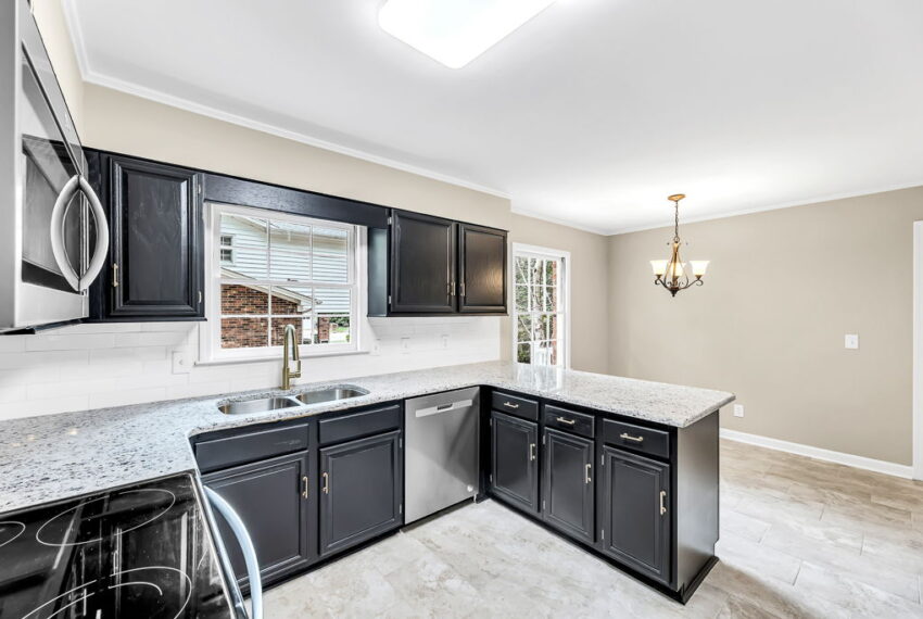 4614 Charlotesville Rd-11