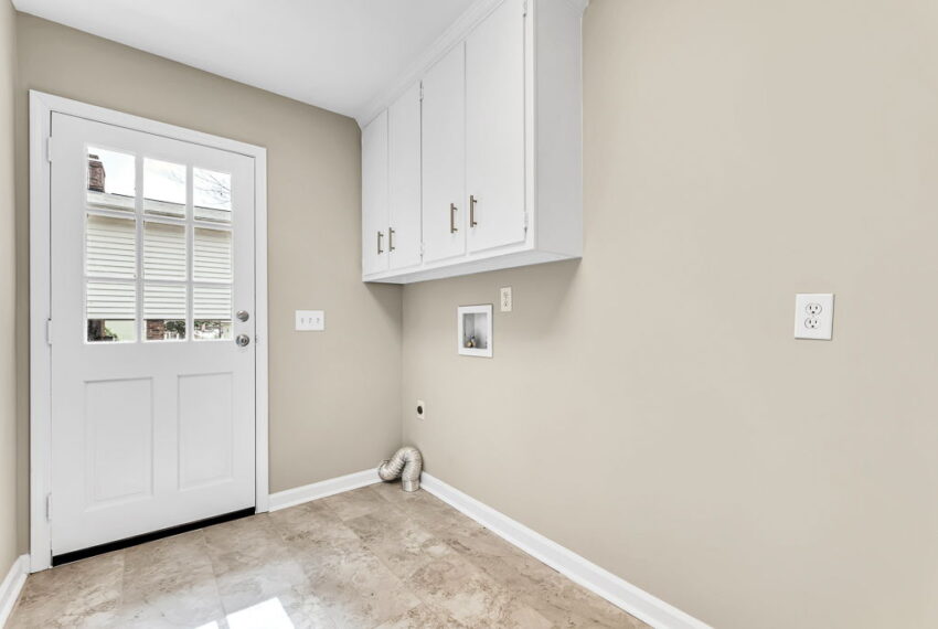 4614 Charlotesville Rd-21