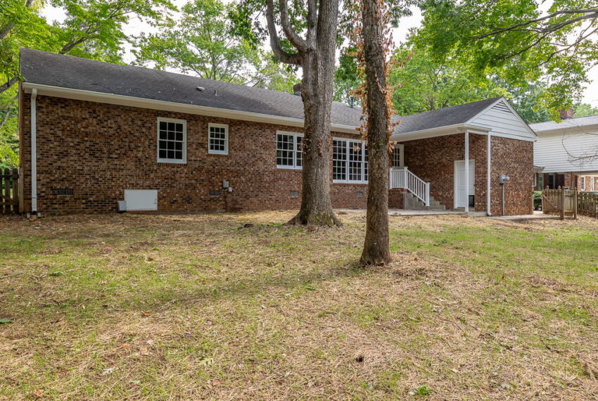 4614 Charlotesville Rd-35