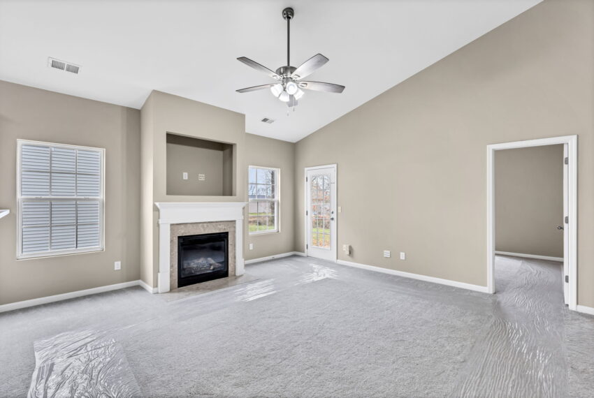 5314 Silverbrook Drive-10