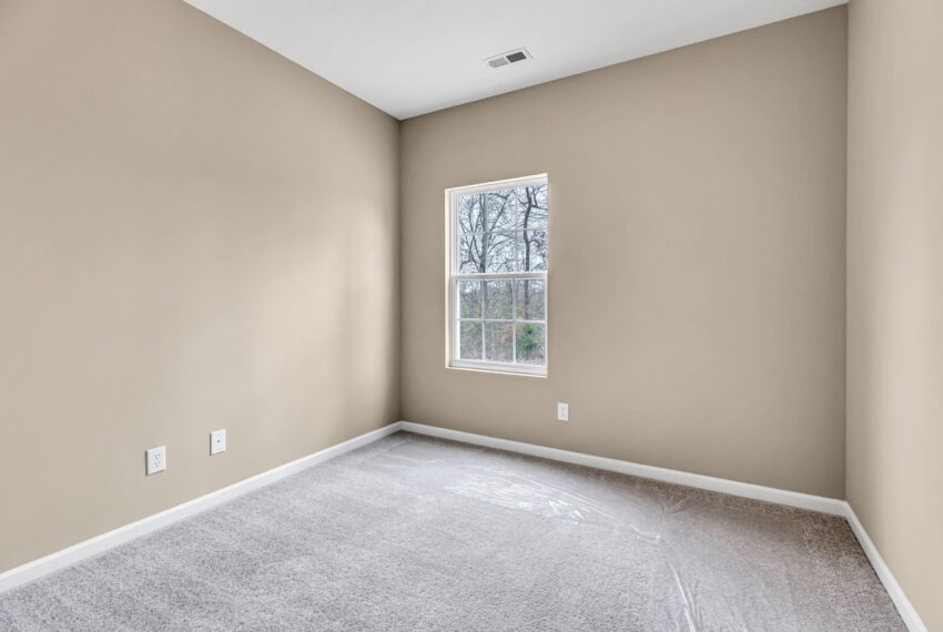 5314 Silverbrook Drive-16