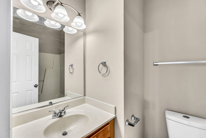 5314 Silverbrook Drive-20