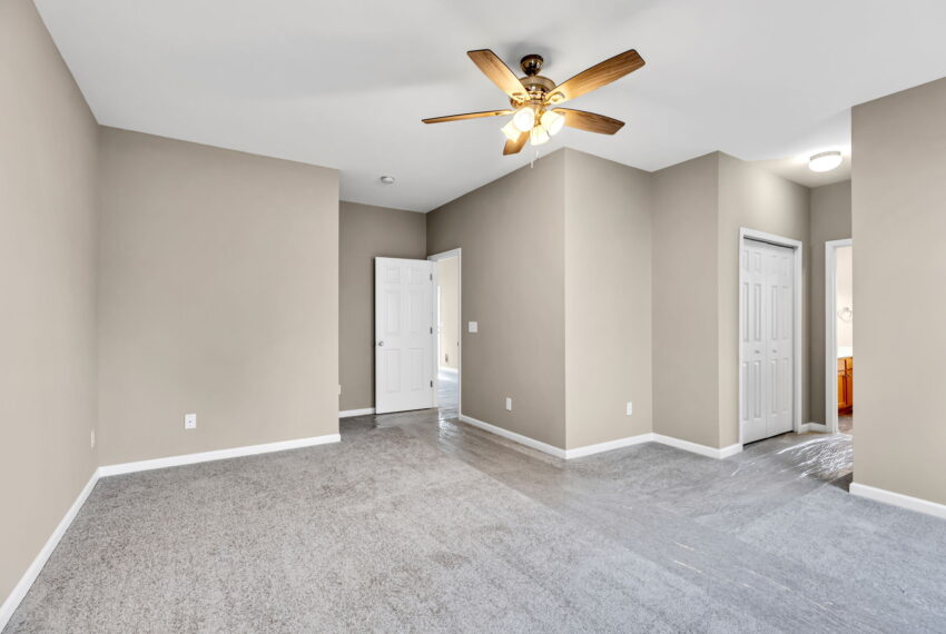 5314 Silverbrook Drive-22