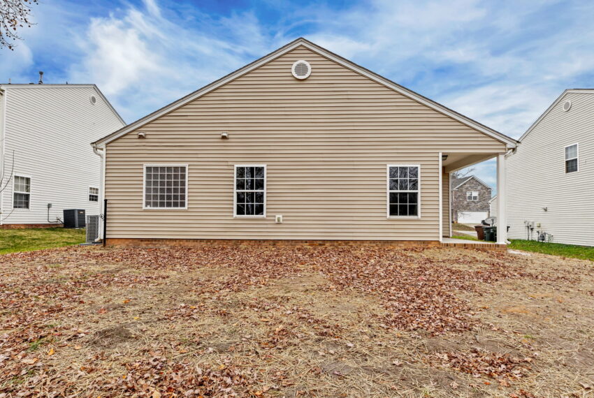 5314 Silverbrook Drive-27