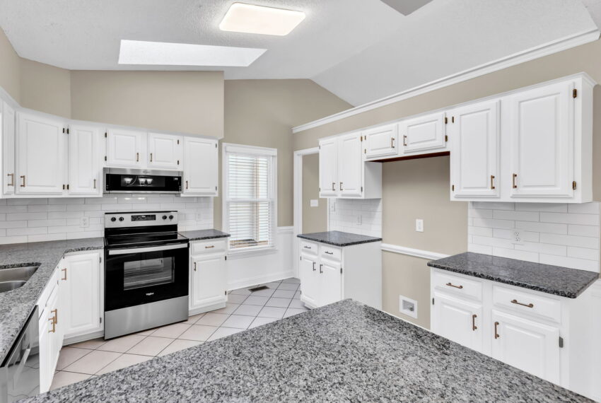 3222 Derby Circle-11