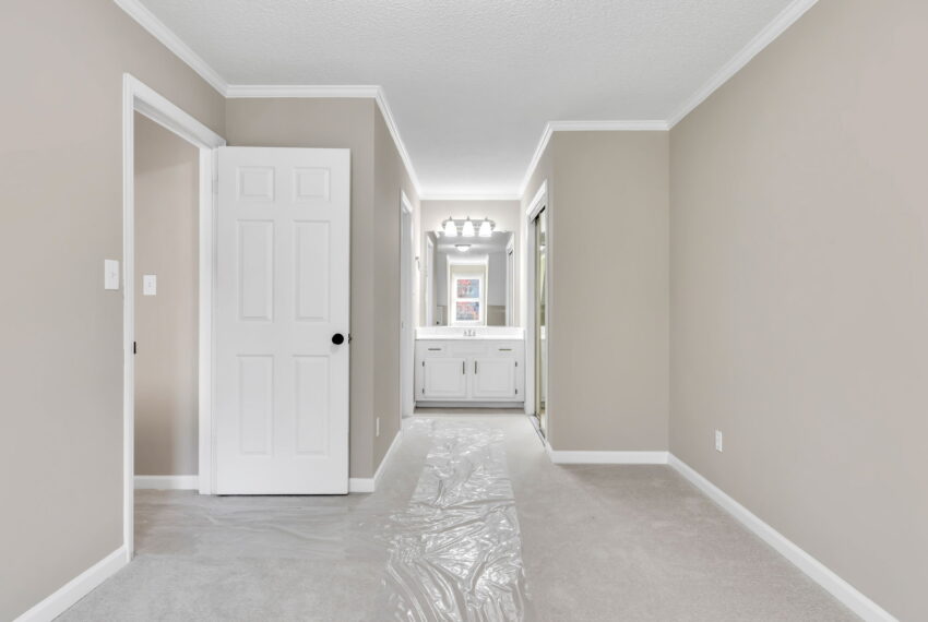 3222 Derby Circle-24