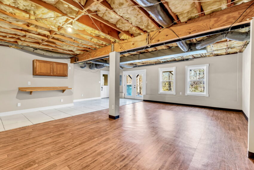 3222 Derby Circle-28