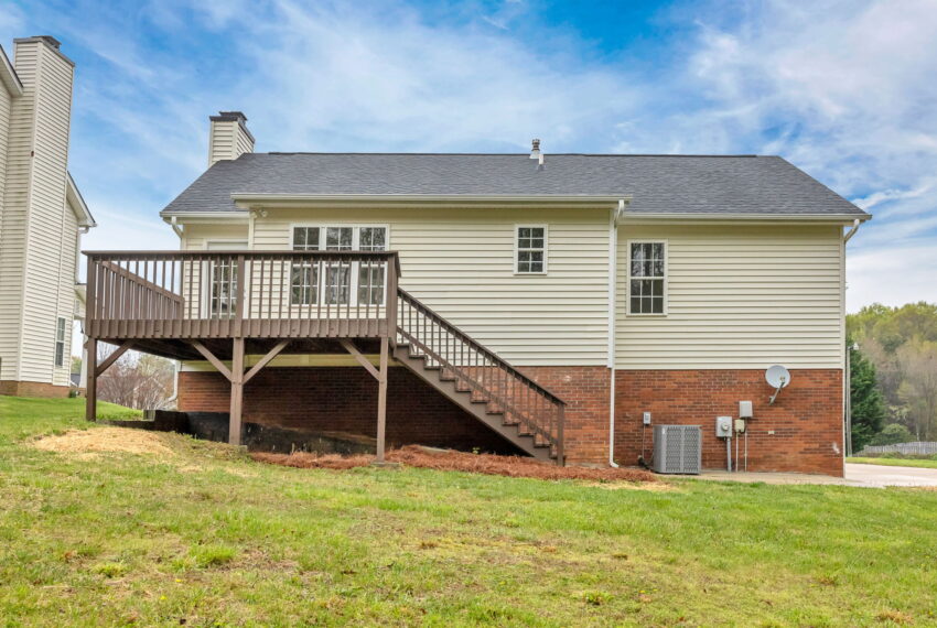 3817 Hunt Chase Dr-29