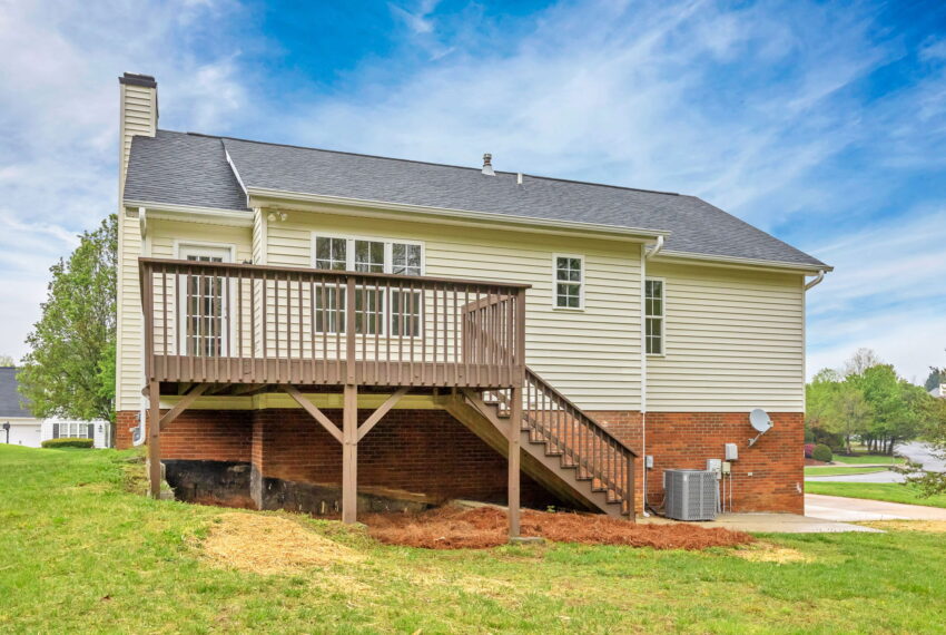 3817 Hunt Chase Dr-30