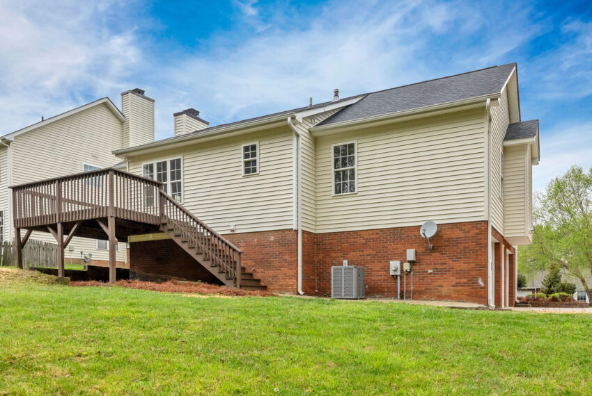 3817 Hunt Chase Dr-31