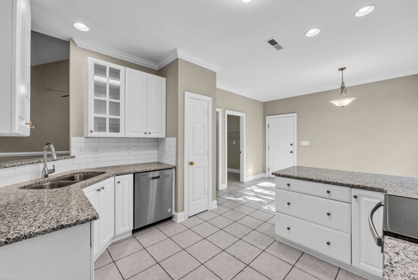 1502 Finwick Drive-11