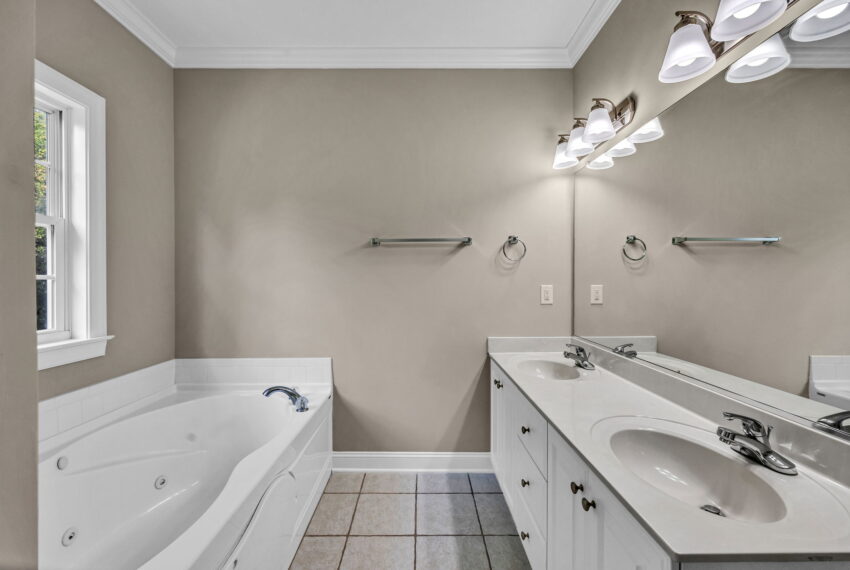 1502 Finwick Drive-21