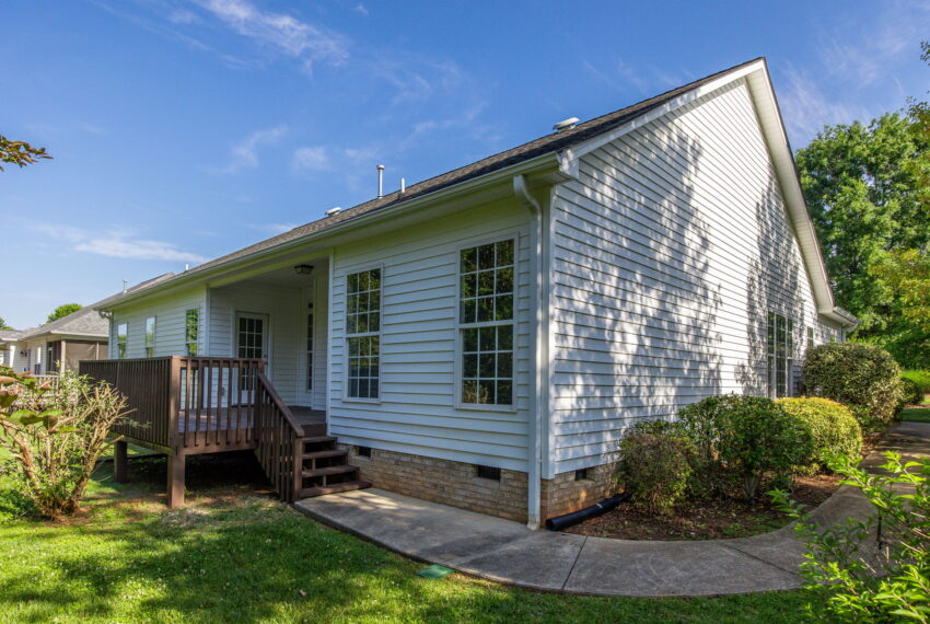 1502 Finwick Drive-30