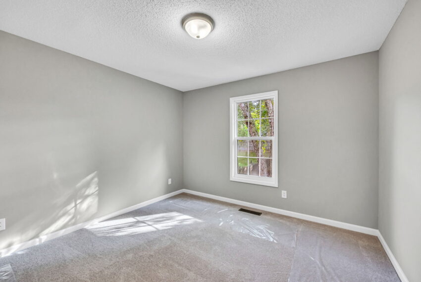 7012 Chaftain Pl-123