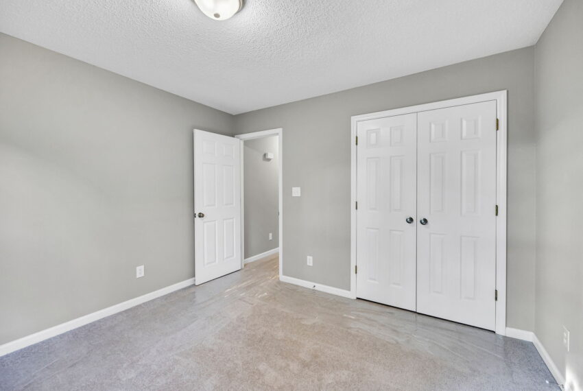 7012 Chaftain Pl-124