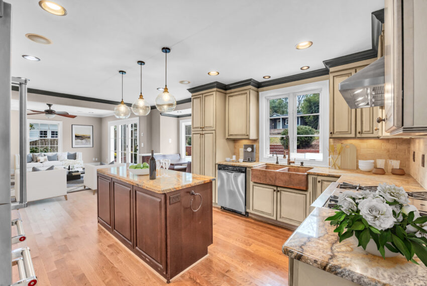 213 Elmwood Drive-16_final