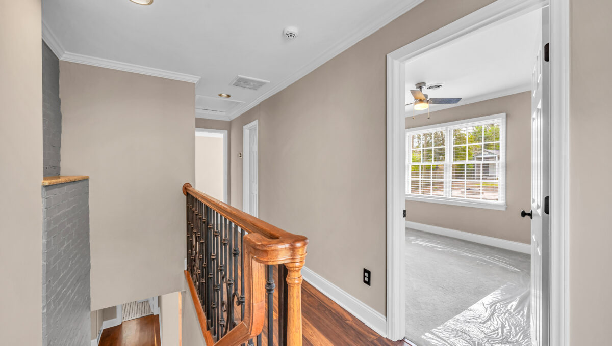 213 Elmwood Drive-34
