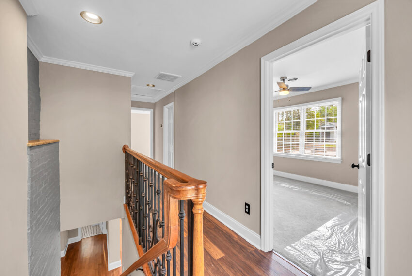 213 Elmwood Drive-34