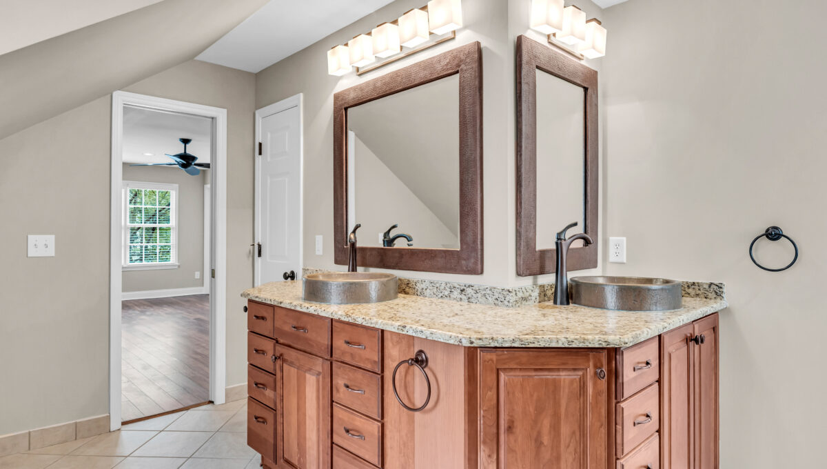 213 Elmwood Drive-41