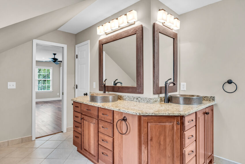 213 Elmwood Drive-41