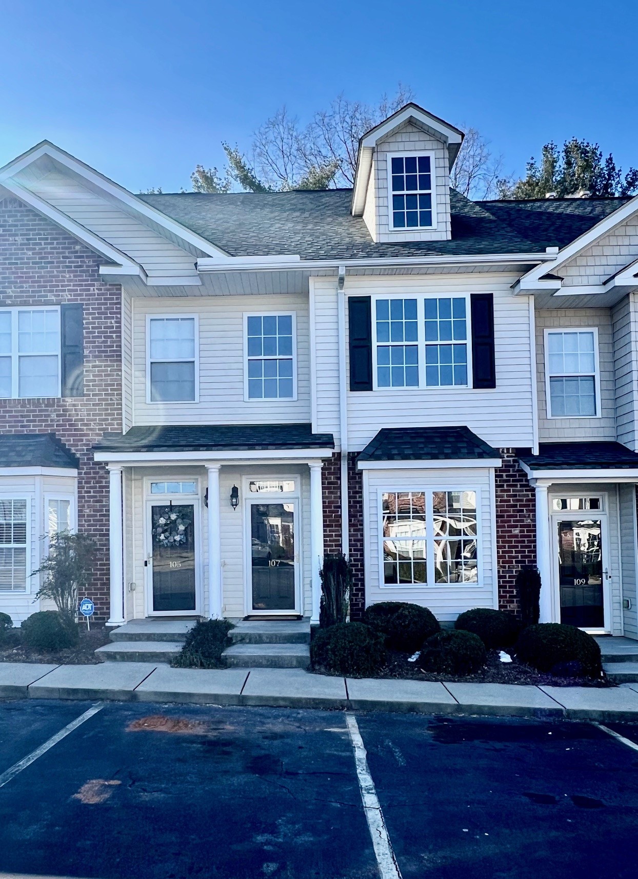 107 Humberside Drive Kernersville, NC 27284