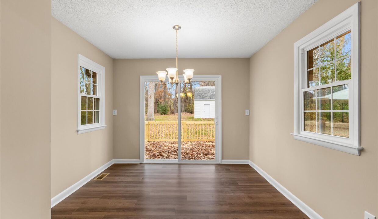 11-1413 Rankin Road Dining Room 1