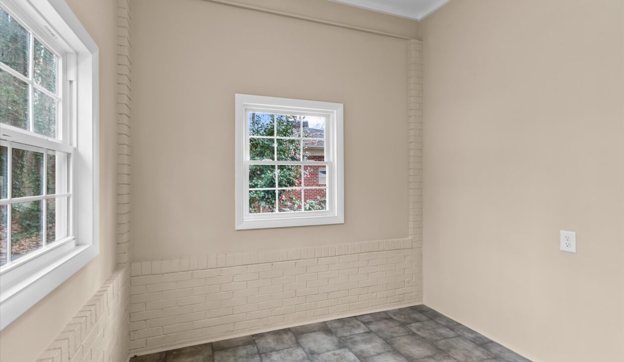 19-1413 Rankin Road Mud Room 1