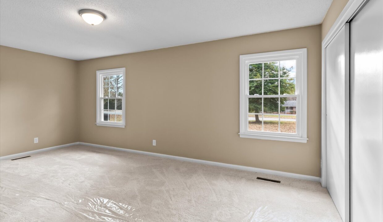 21-1413 Rankin Road Primary Bedroom 1