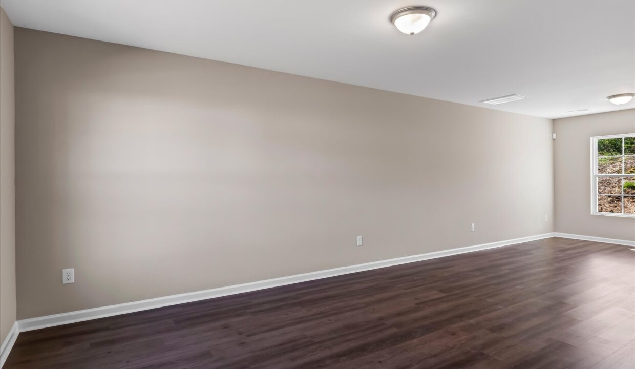 06-109 Lemon Lane Great Room 2