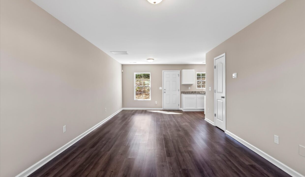 08-109 Lemon Lane Great Room 4