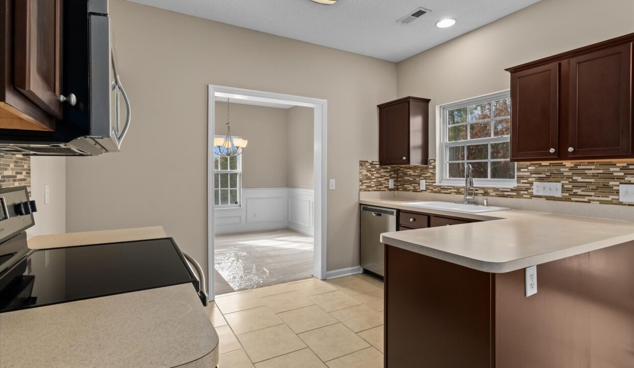 10-5410 Angle Oaks Drive Kitchen 1