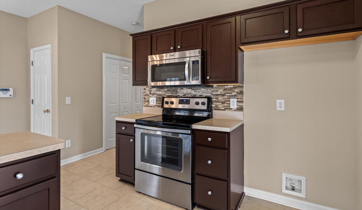 12-5410 Angle Oaks Drive Kitchen 3