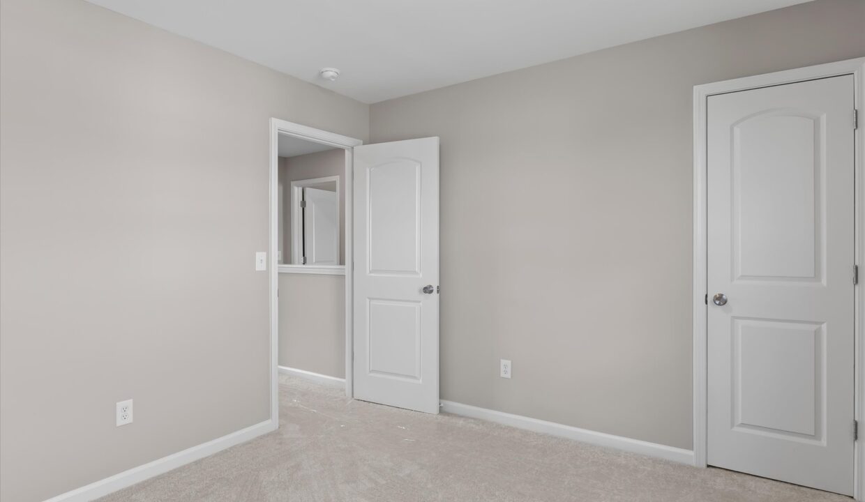 28-109 Lemon Lane Bedroom 3 2