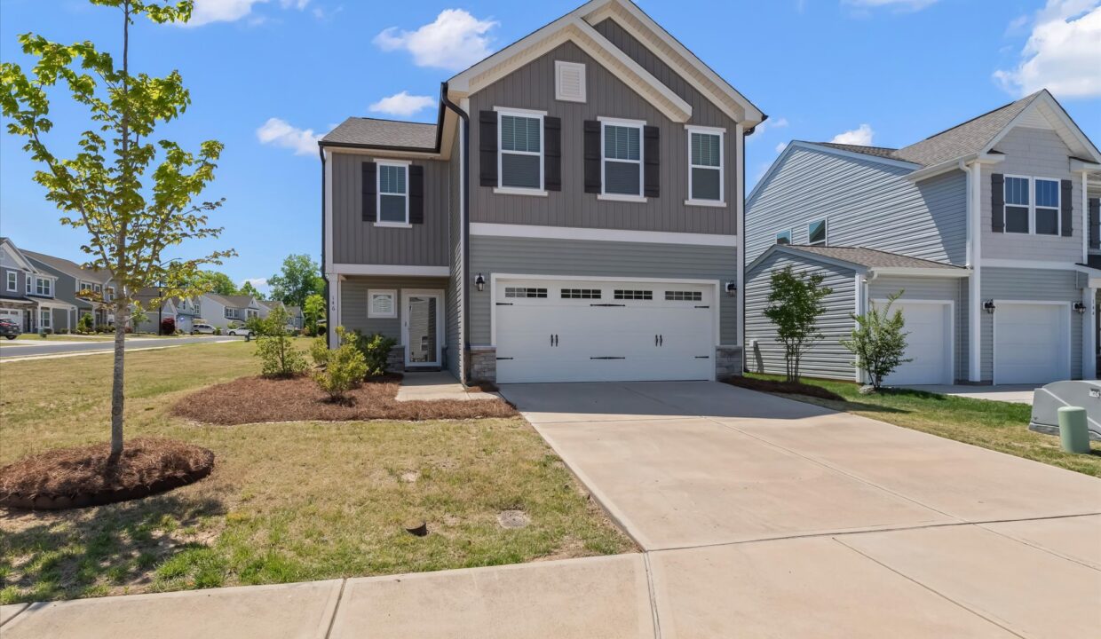 02-146 Centerplace Drive Front 1