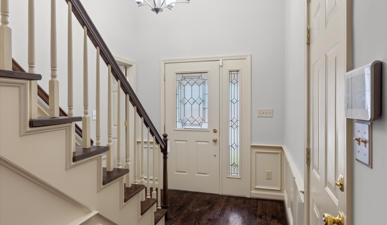 03-900 Brintonial Way Entry 1