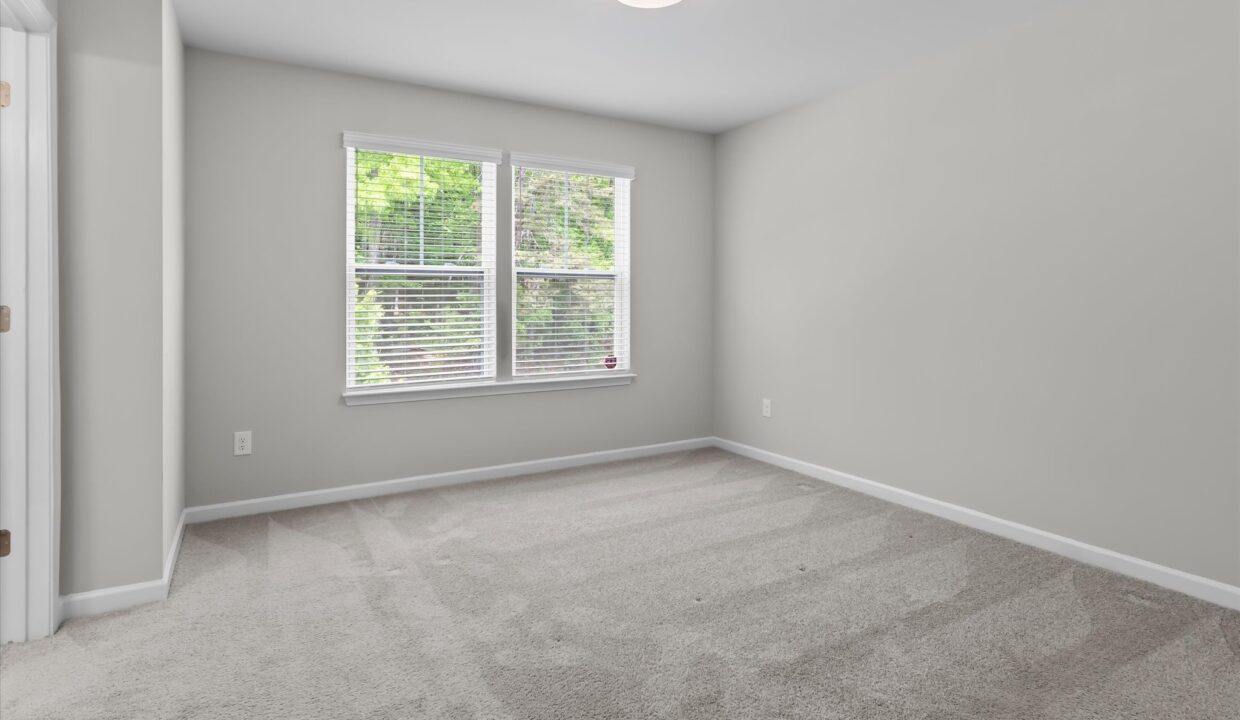 16-4462 Wesmar Drive Primary Bedroom 1