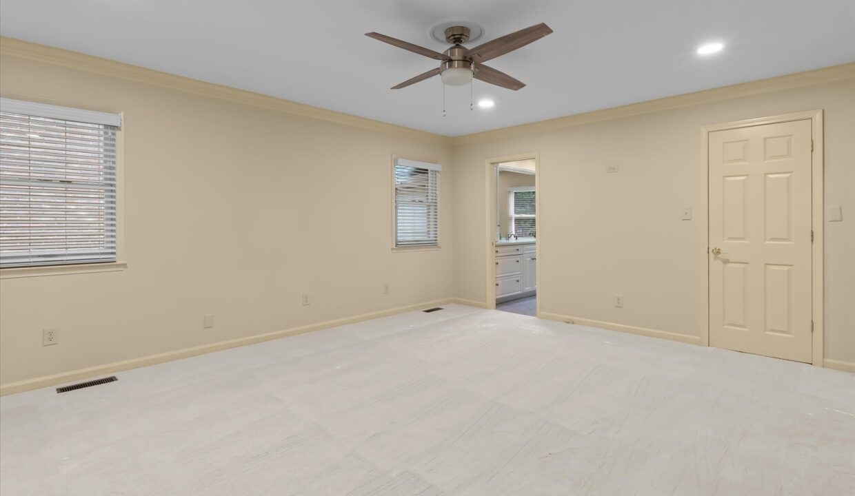 21-900 Brintonial Way Primary Bedroom 3