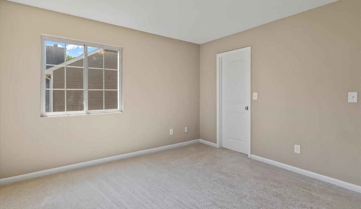 31-5011 Emberly Drive Bedroom 4 2