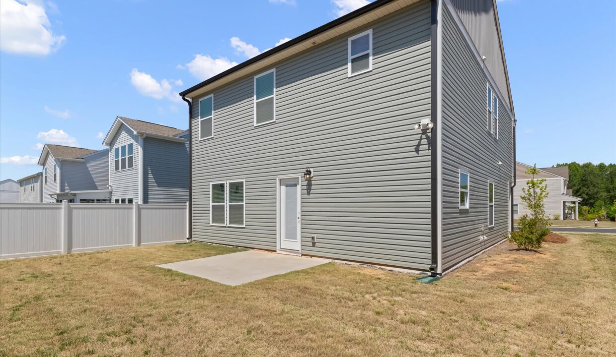 35-146 Centerplace Drive Back 2