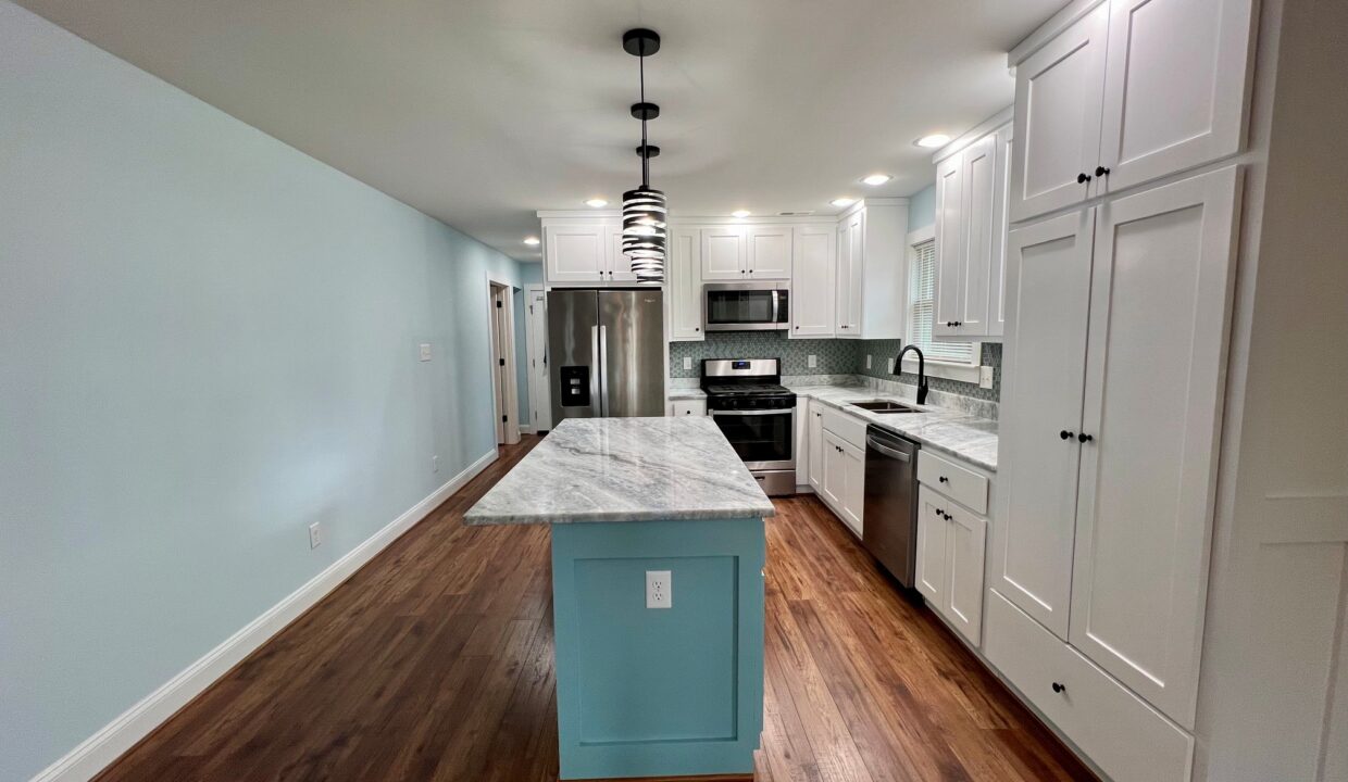 Kitchen 1