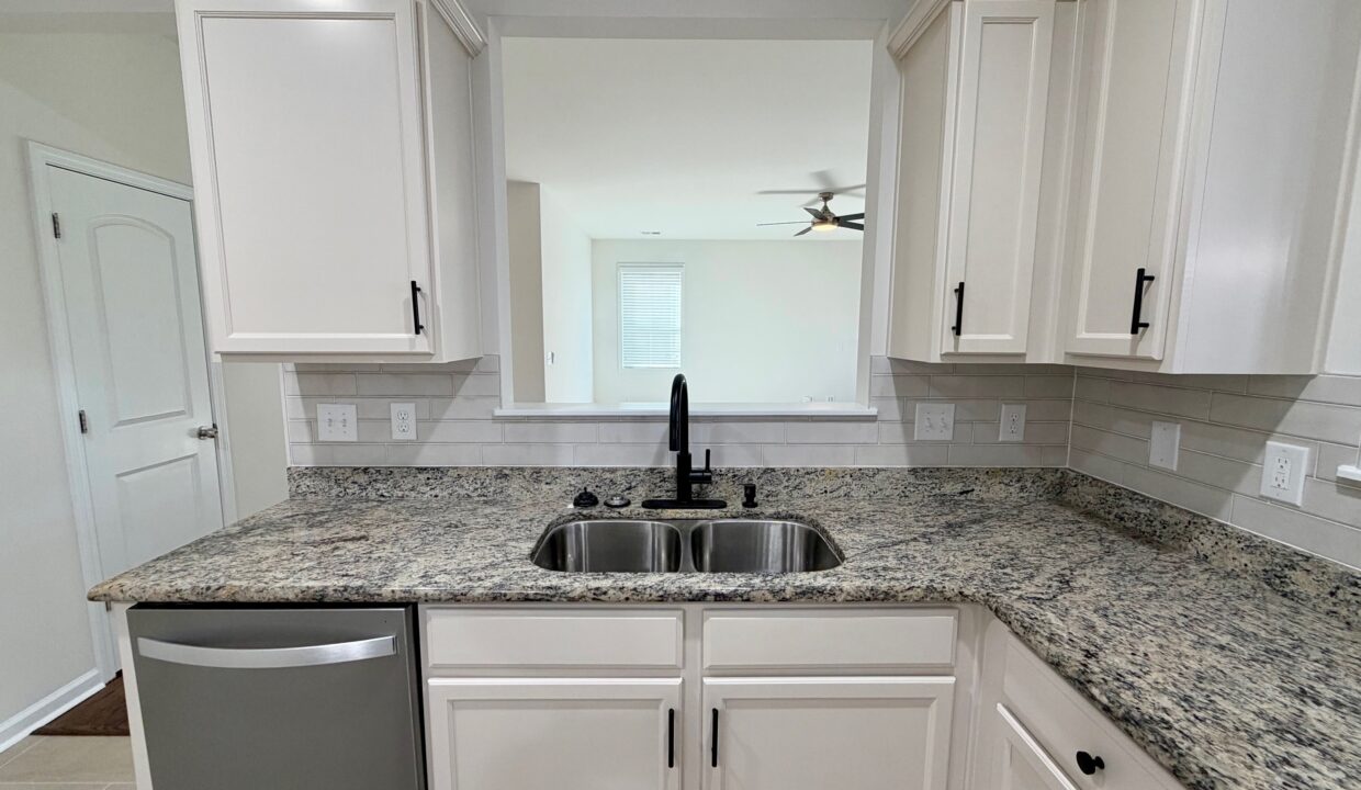 Kitchen 3