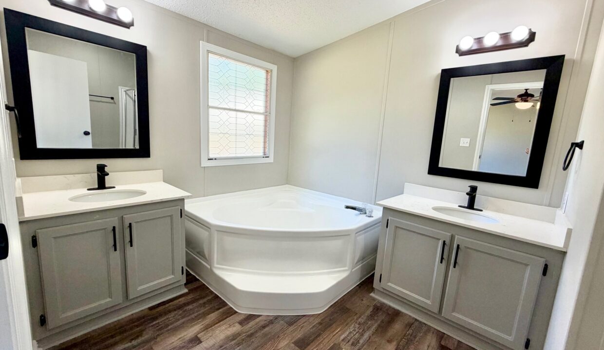 Master Bath1